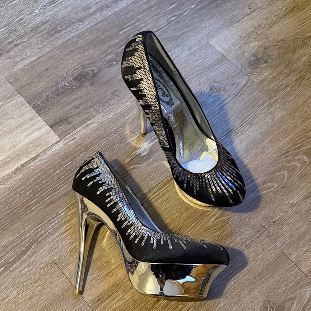 Summer Rio Elegant Black and Silver Heels